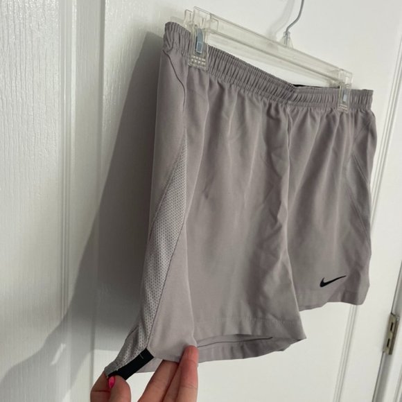 Dri Fit Shorts | Nike | Size M - Picture 4 of 8